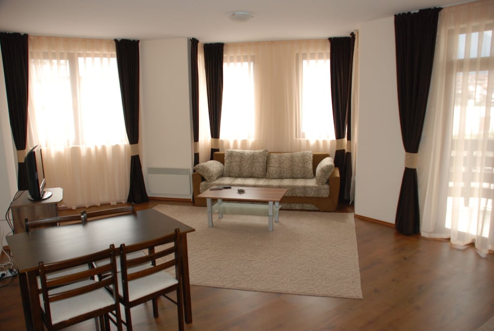 Bansko Vacations - Pirin Palace White Apartments - Property Image 12
