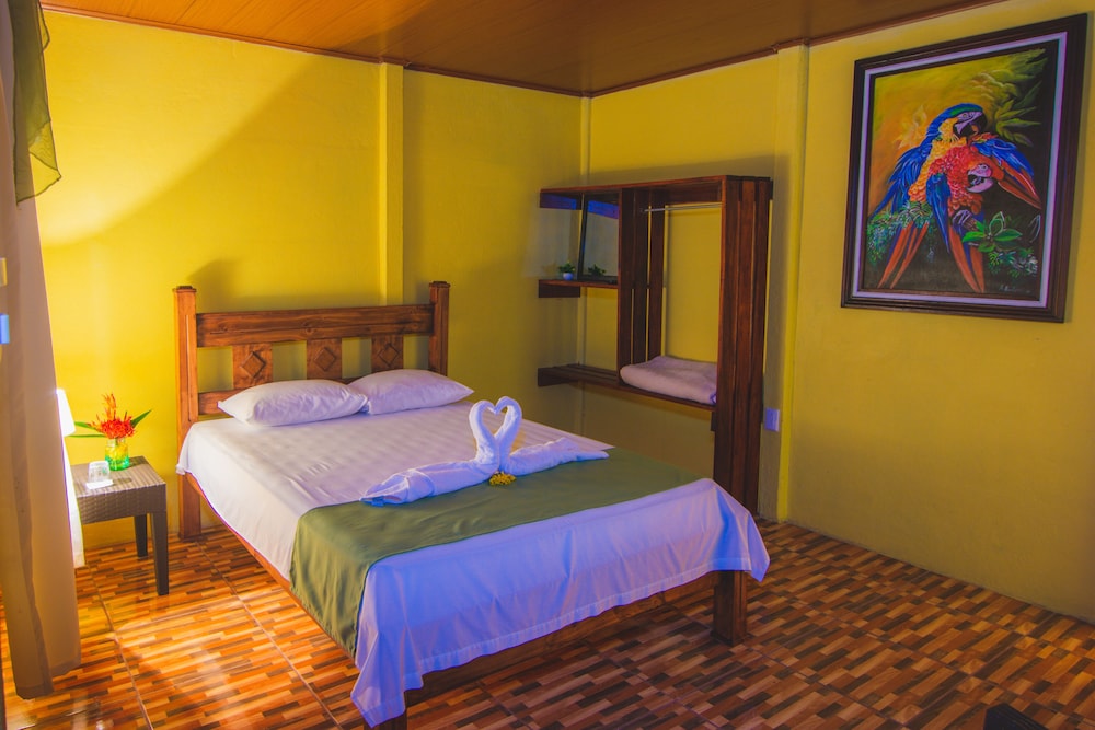 Rio Celeste Springs Blue Lodge view 2