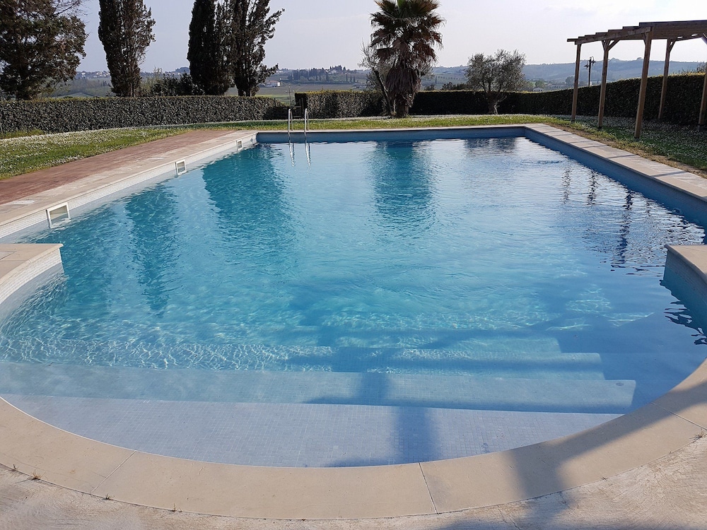Agriturismo FATTORIA ROZZALUPI