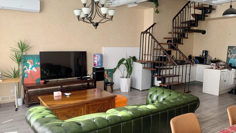 Beijing downtown Family Apartment