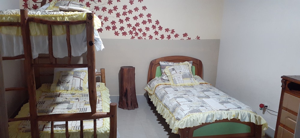 Ficus Lodge