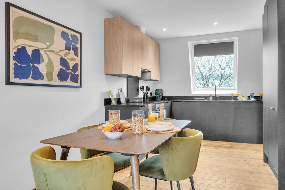 homely - North London Penthouse Finchley