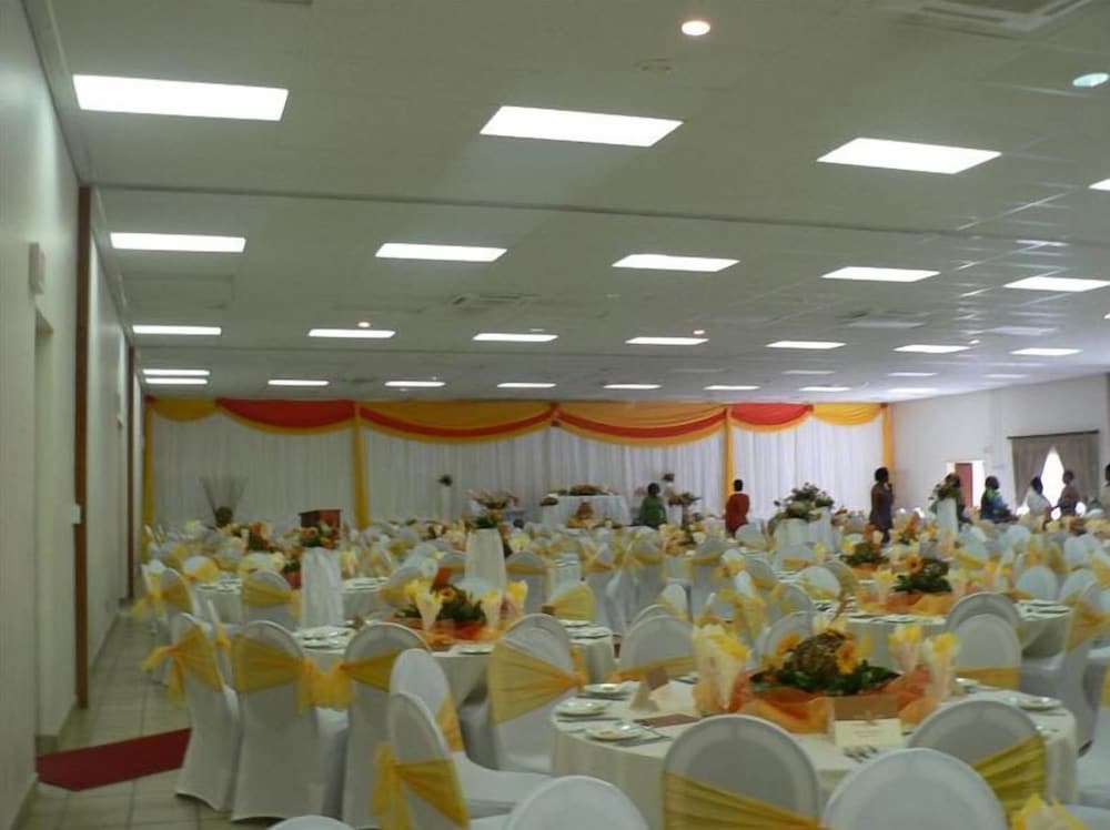 Karibu Leisure Resort
