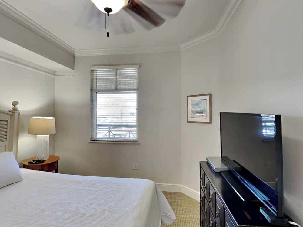 Azure #511 by Southern Vacation Rentals