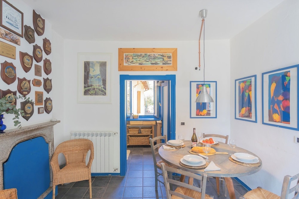 Deriva Apartment on Careno's Beach by Rent all Como