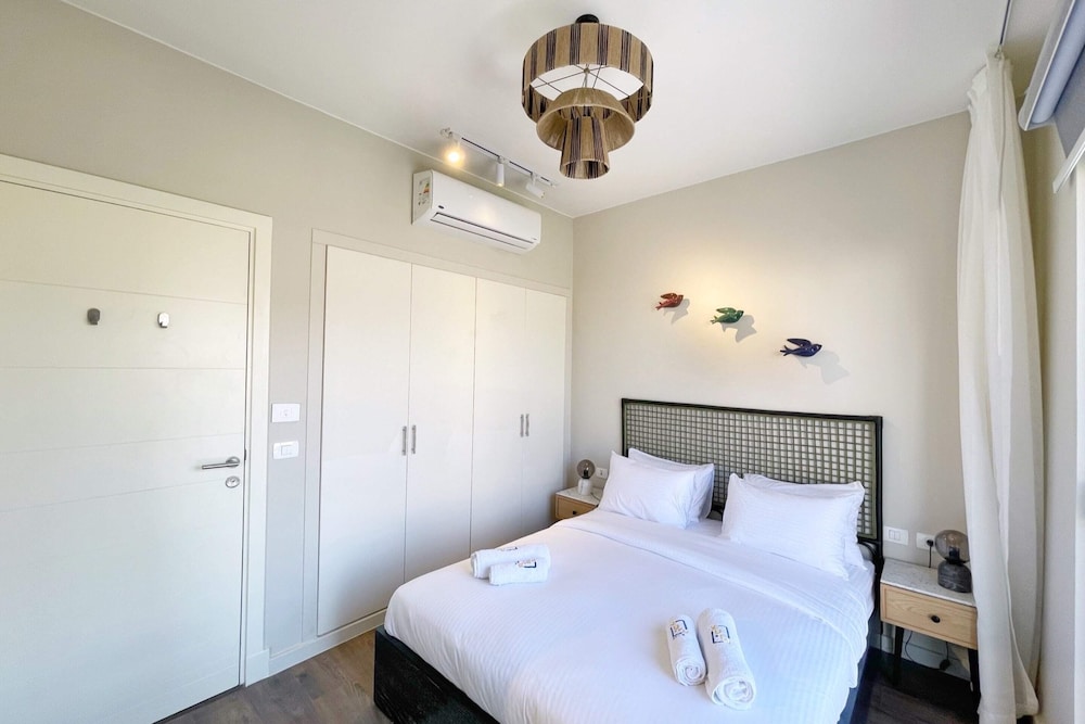 Xuru Stays I Haute & Hand-picked 4bdr Villa Private Pool