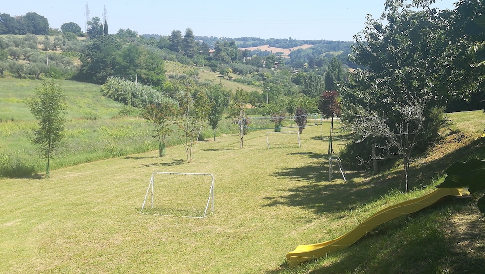 Photo 23