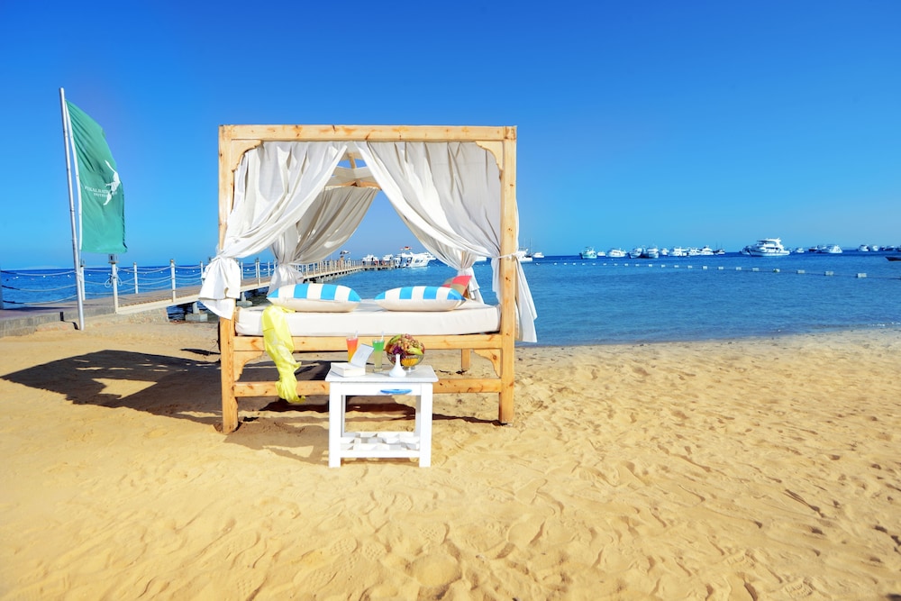 Pickalbatros White Beach Resort - Hurghada