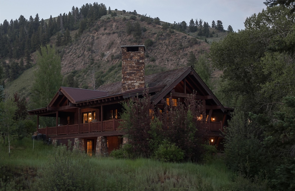 The Cabins At Snake River Sporting Club