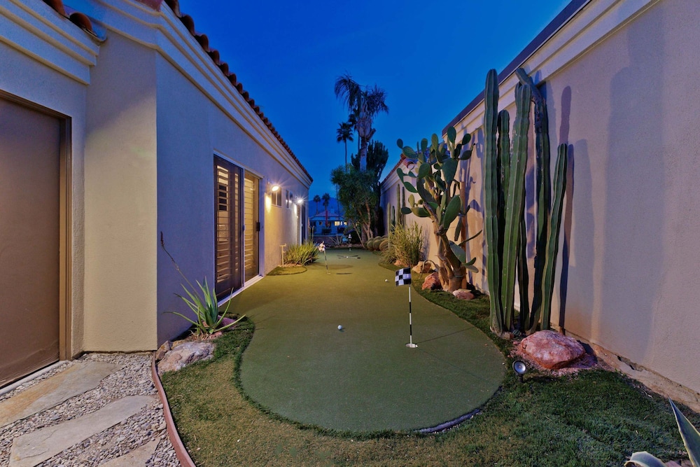 Casa Del Rio Luxe 3BR w Pool Spa Lake Views