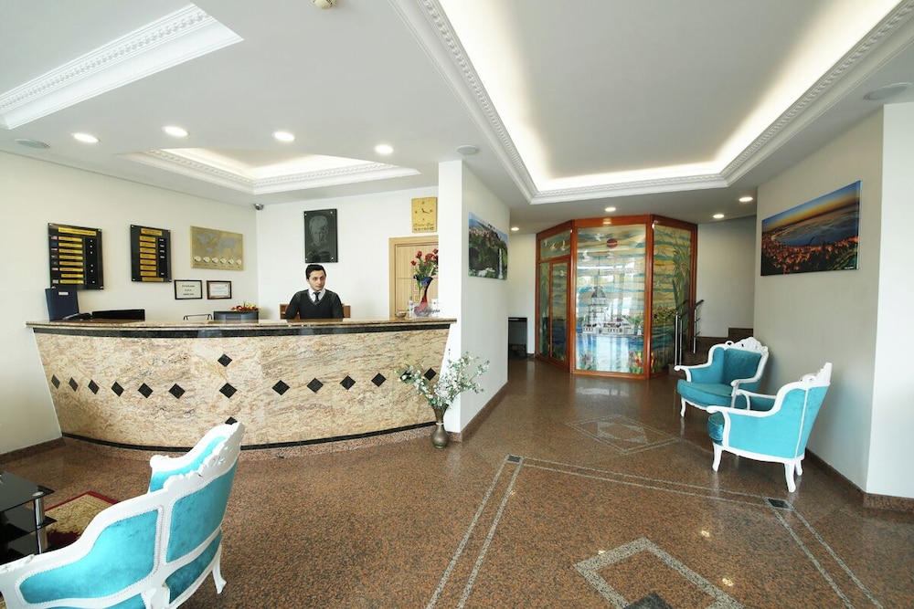 Okutur Otel