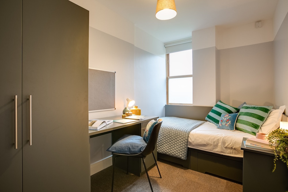Griffith Rooms