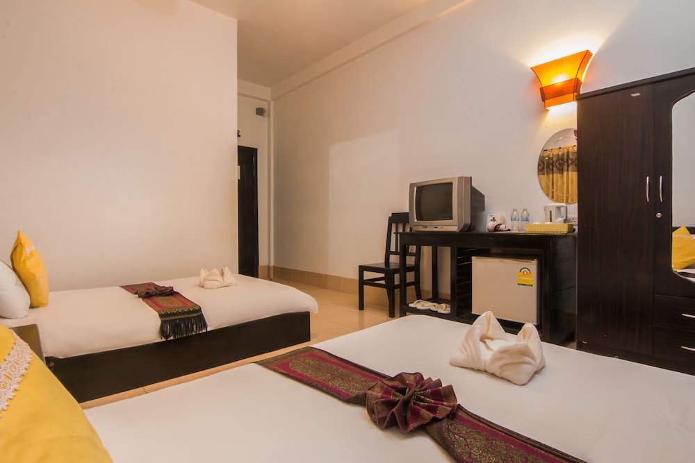 Bou Savy Guesthouse
