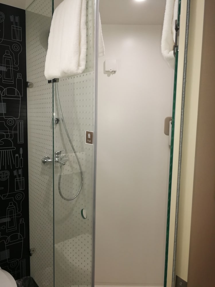 ibis Weinan Normal University Chaoyang Street Hotel