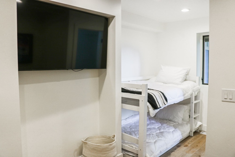 Old Town Private Home by Luxury Mountain Destinations view 3