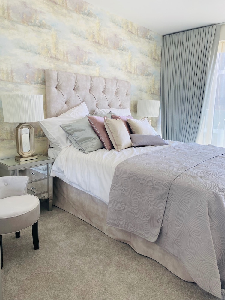 Cozy Riverview London Apartment Near the o2 Arena