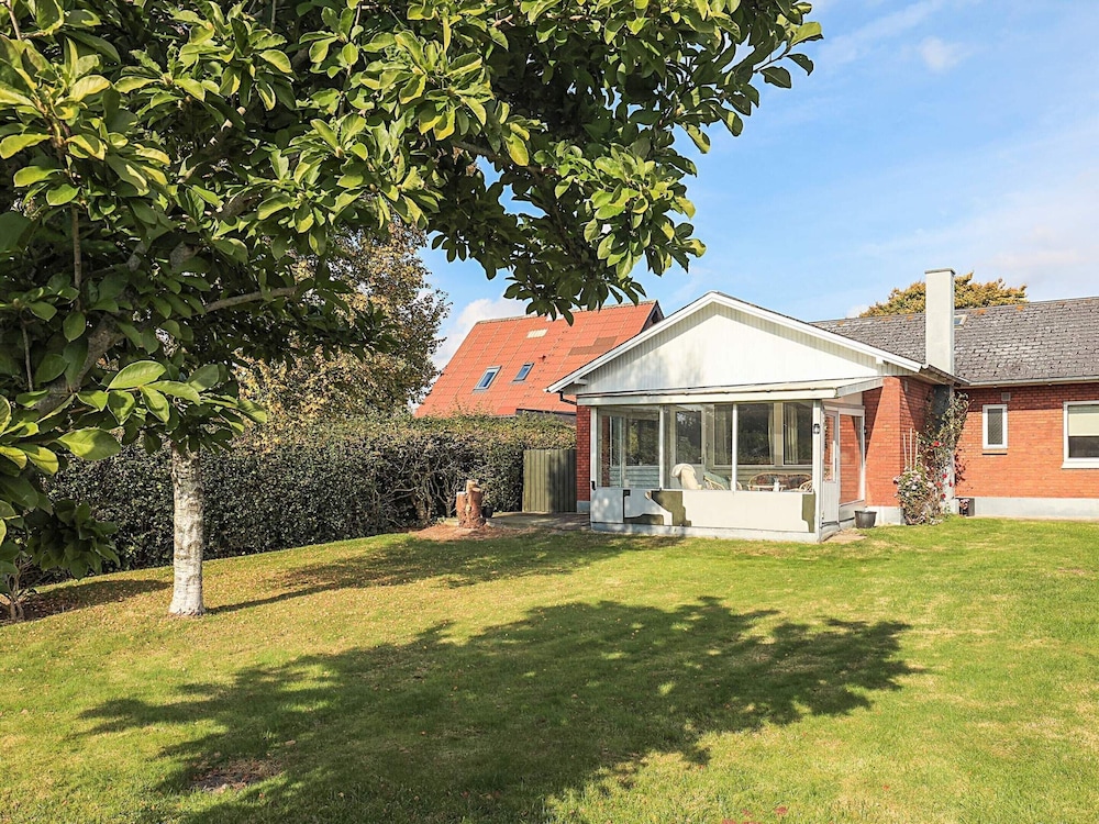 6 Person Holiday Home in Hals