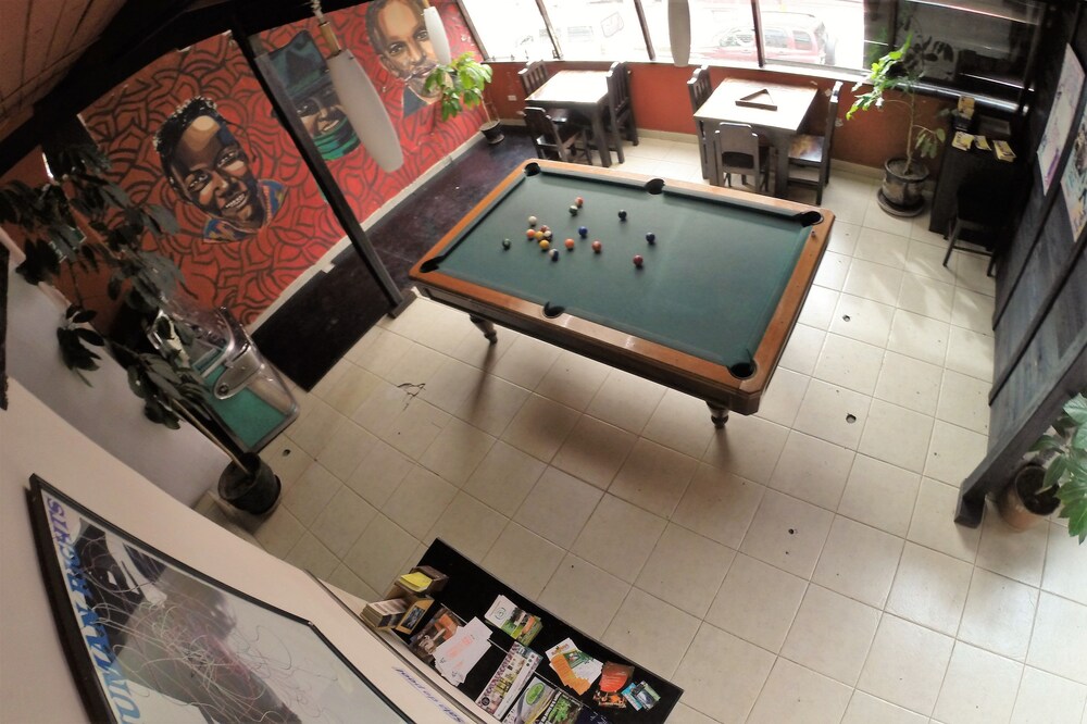L'AUBERGE INN - Hostel