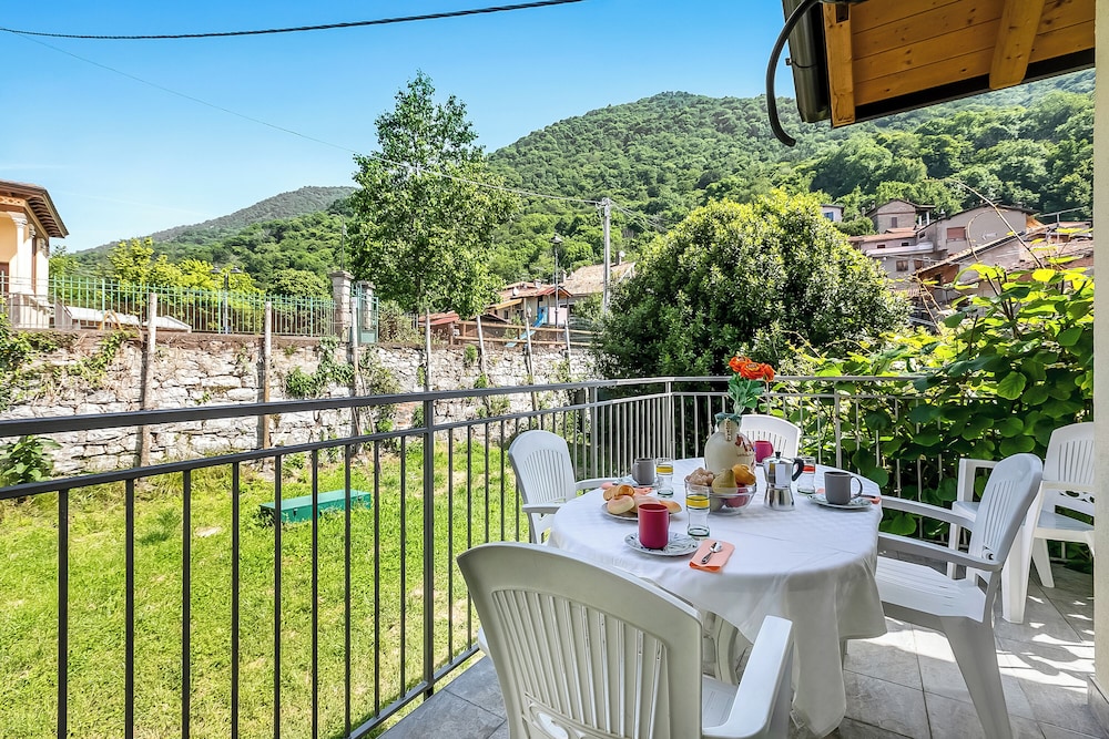 Bucaneve Apartment