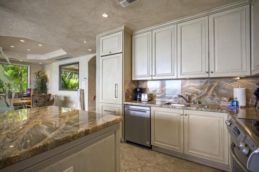 Makena Surf, #b-208 2 Bedroom Condo