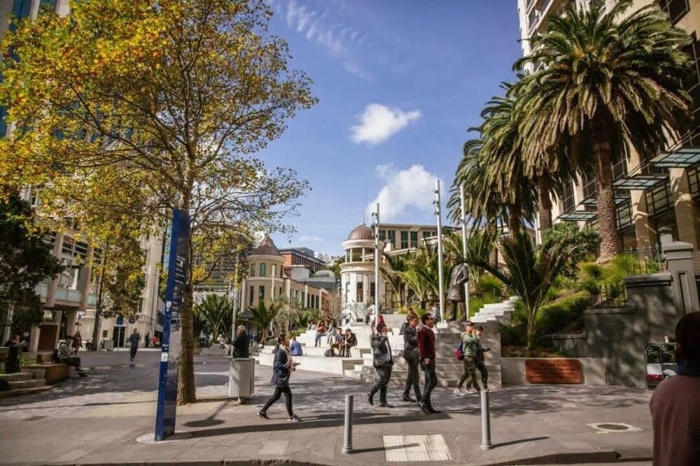 Cosy CBD Loft Walk to Dining+Shopping Zodiak Stays