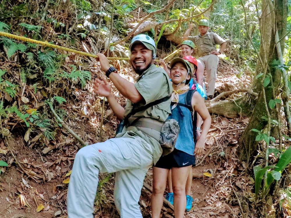 Palmento Grove Eco Cultural & Fishing Lodge