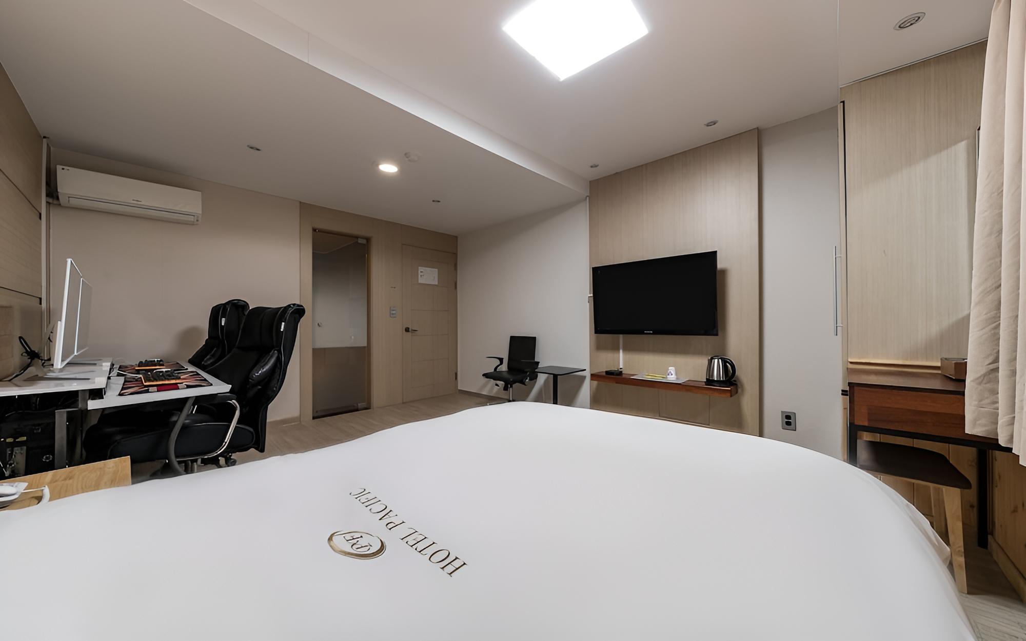 Suwon Hotel Pacific 37