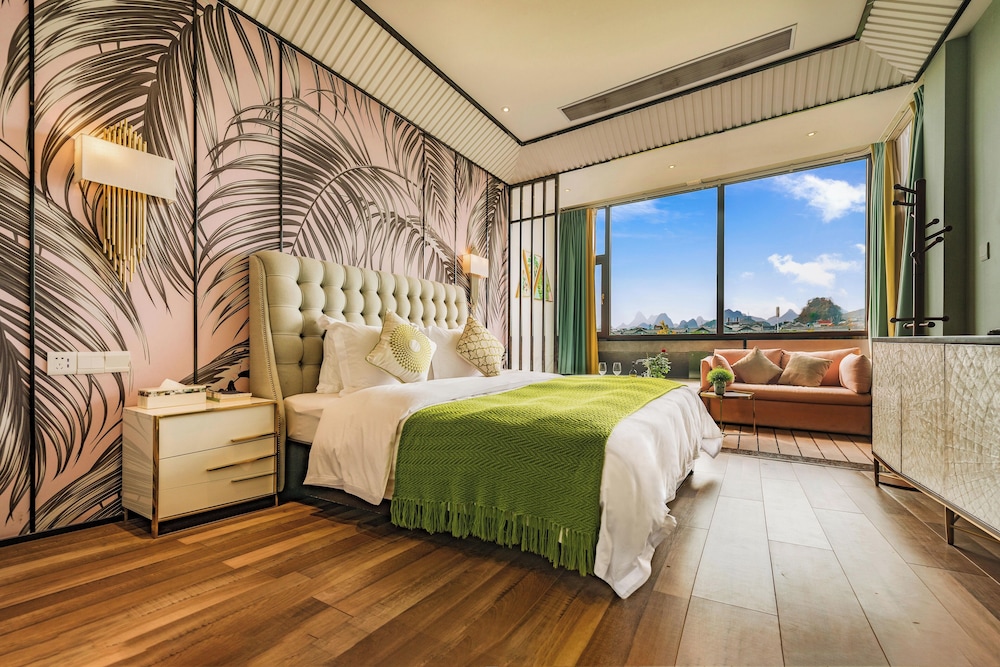 Li River Resort Villa Hotel