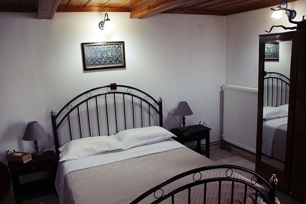 Aristotelis Traditional Guest House
