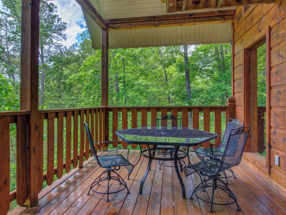 Macys Hideaway by Jackson Mountain Rentals