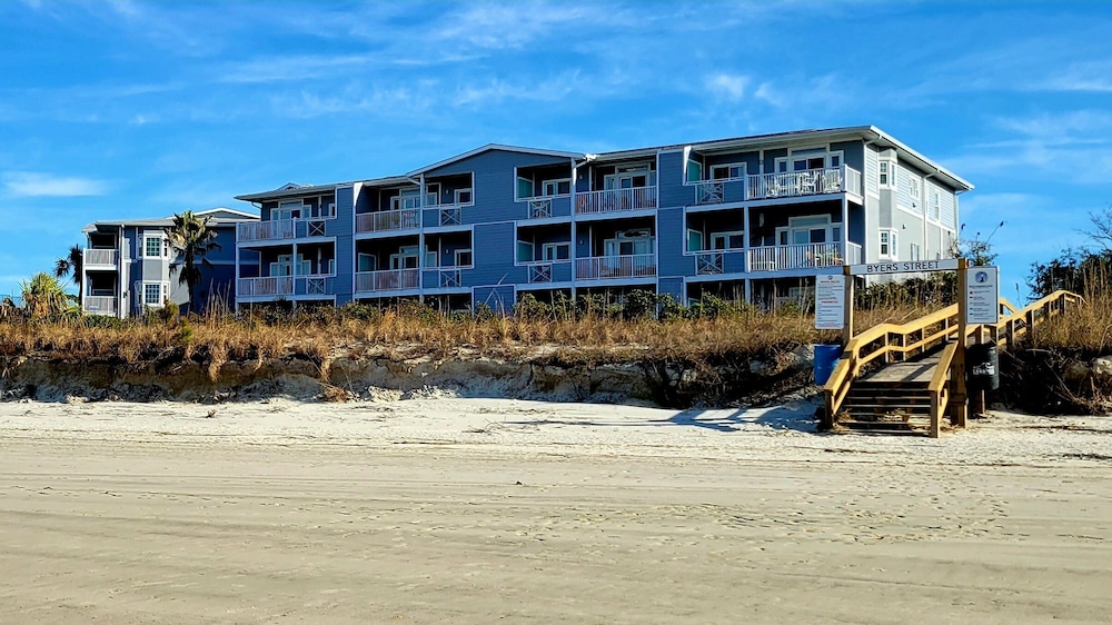 Bay View Villas 2 by Tybee Vacation Rentals