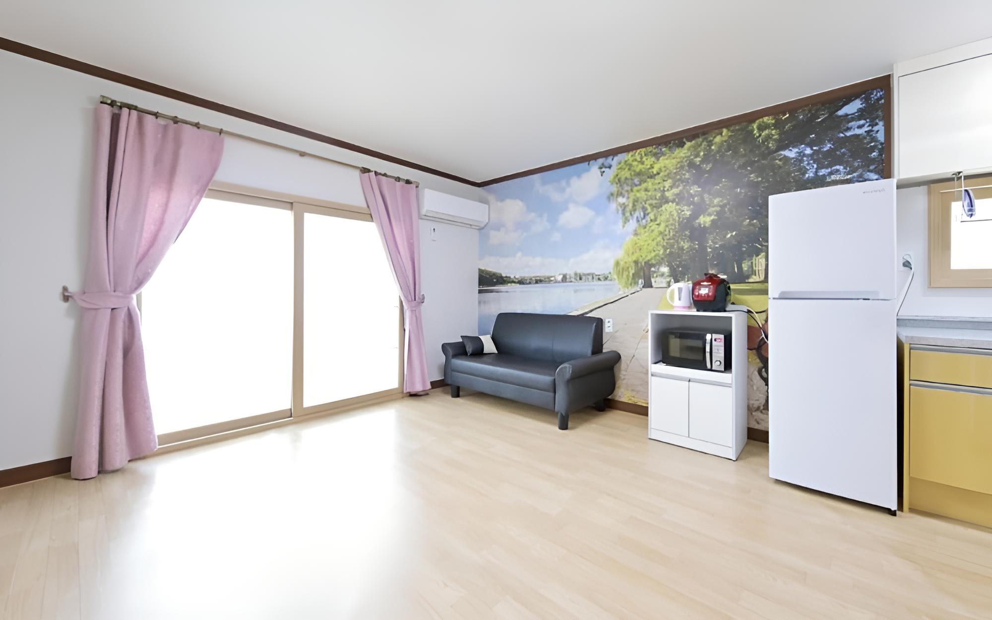 Yesan Sanmaru Pension view 3