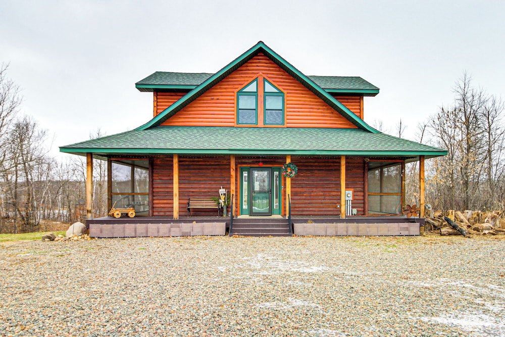 Fish & Swim: Lakefront Mora Home on 2 Acres!