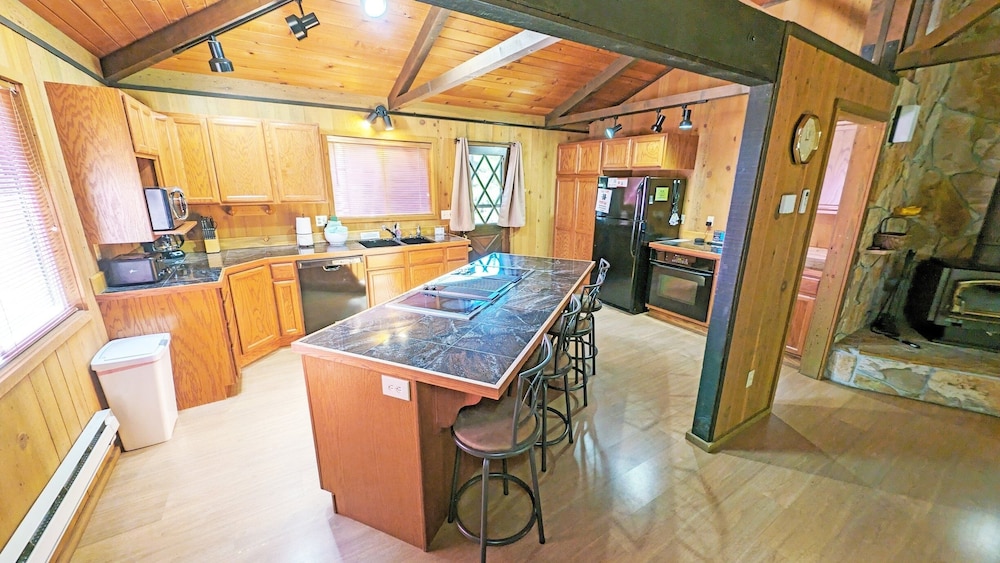 Bobcat 7 2 Bedroom Home