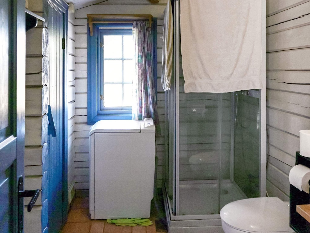 6 Person Holiday Home in Vikersund view 3