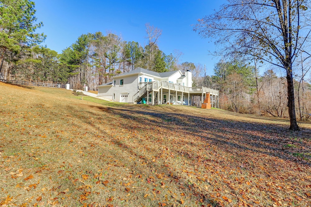 Private Lake & Trails: Secluded Woodstock Retreat
