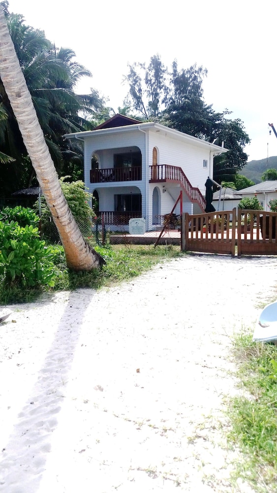 Le Tropique Villa - Adults Only