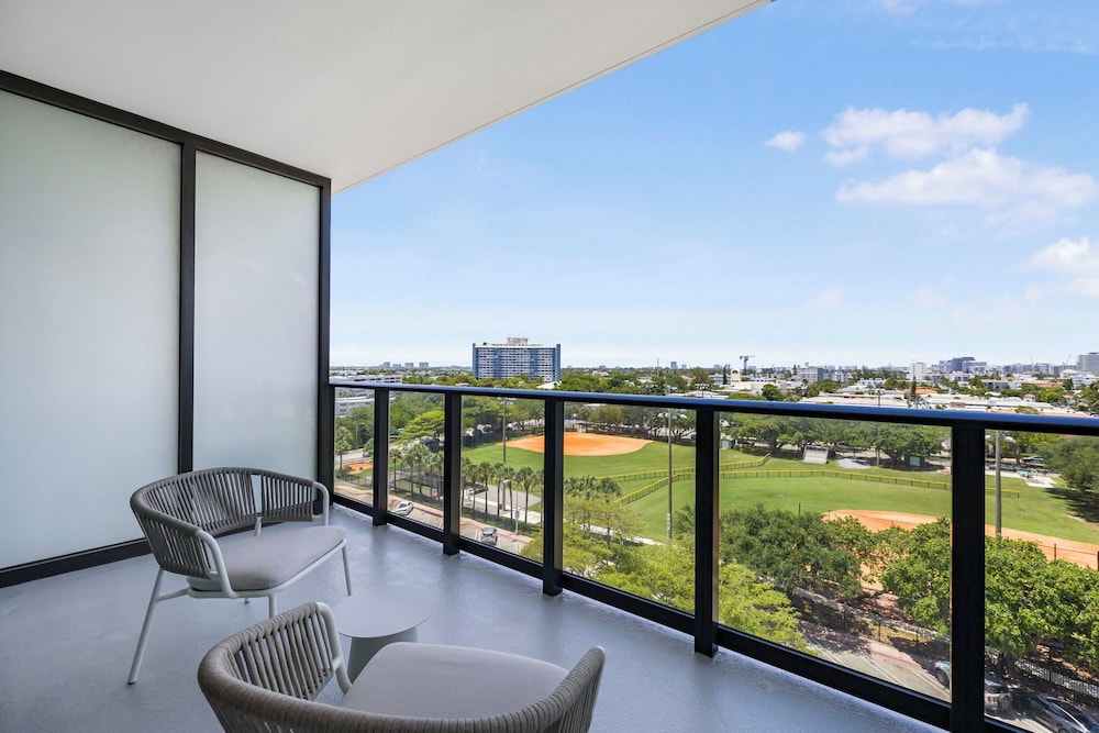 Luxury Condos Near Miami Beach