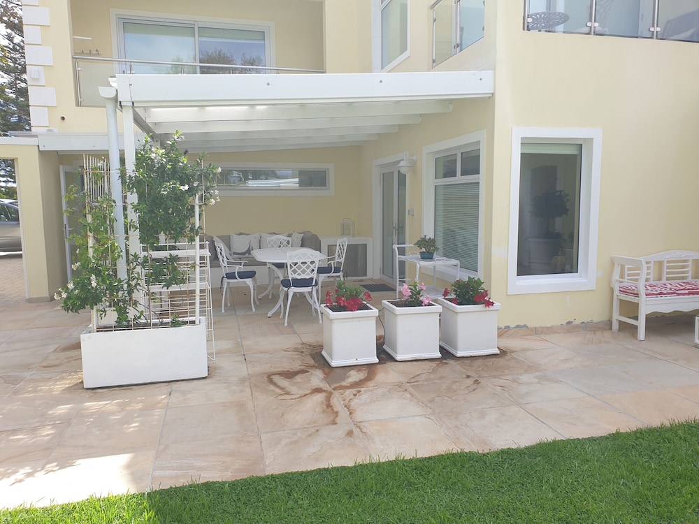 Constantia Cottages