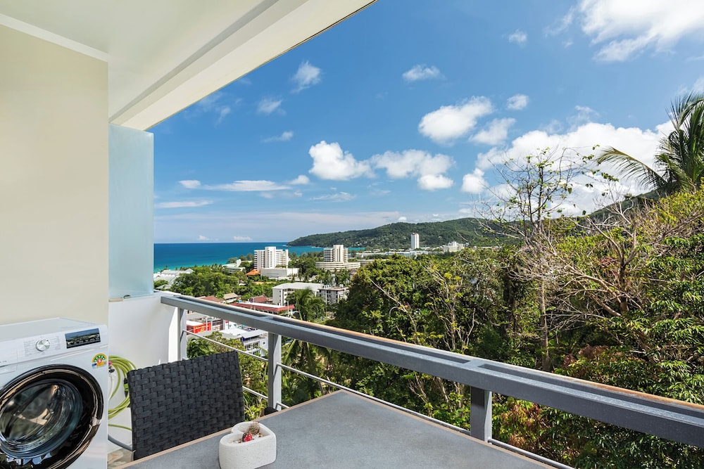 Karon Butterfly Condominium Phuket