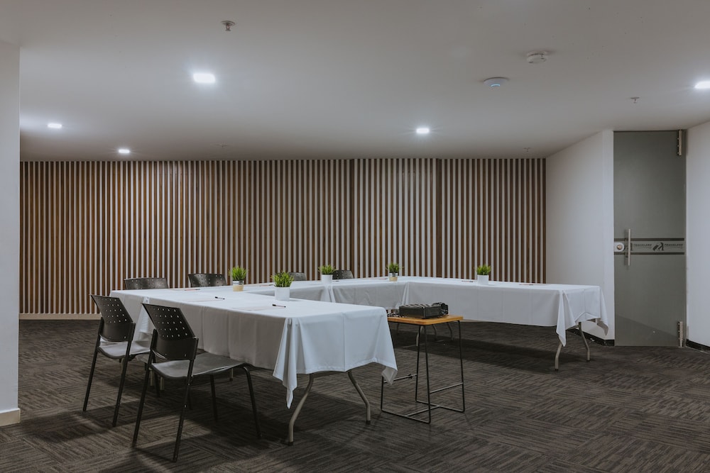 Travelers Rio Verde Living Suites