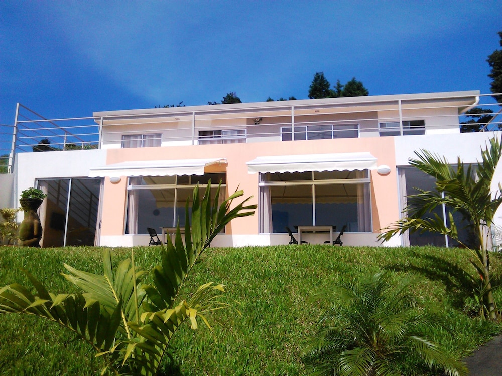 Super Costa Rica