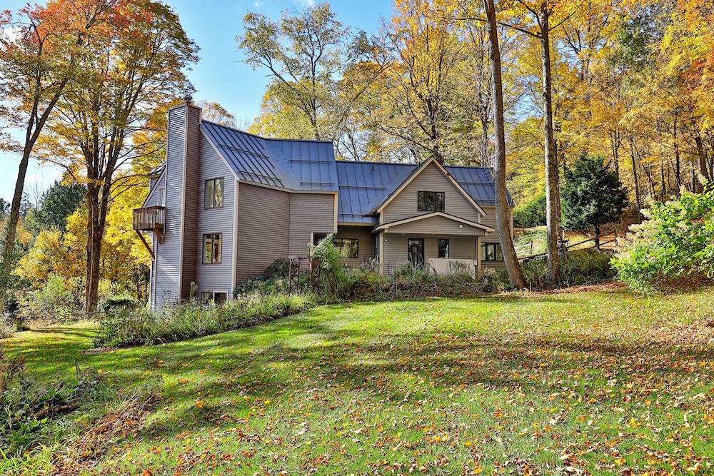 Mountainview Escape 4 Bedroom Home