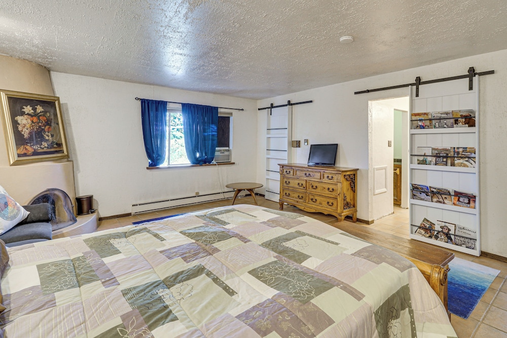 Perfect For Groups! Socorro Home Near NM Tech