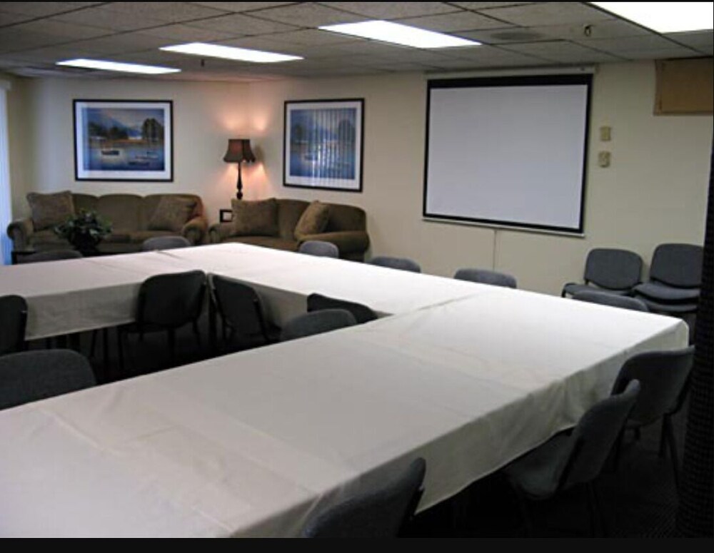 meeting & event spaces