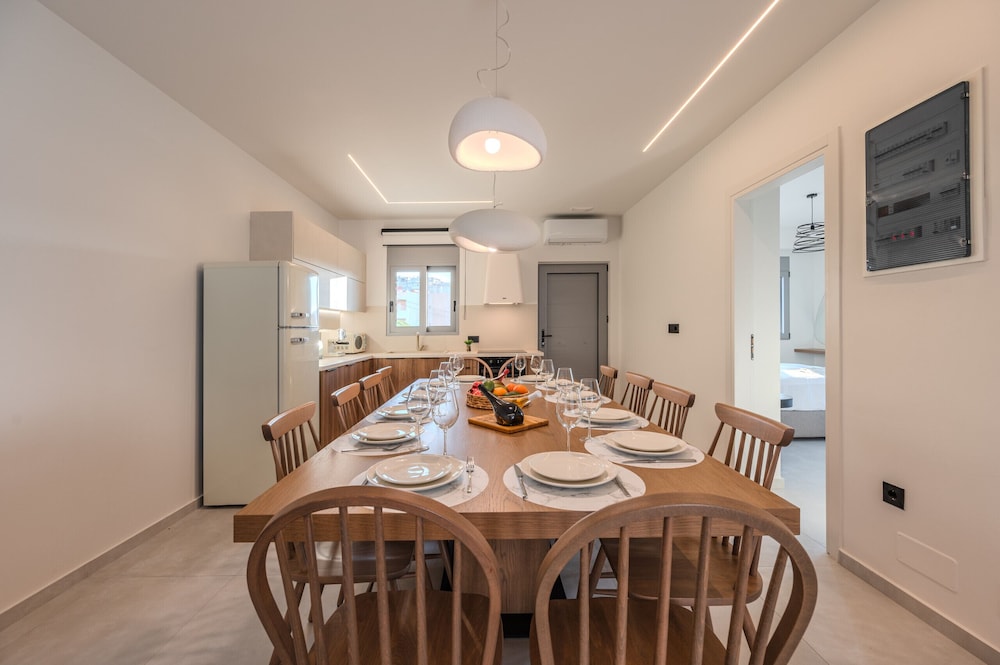 ArtCotel Luxury Villa