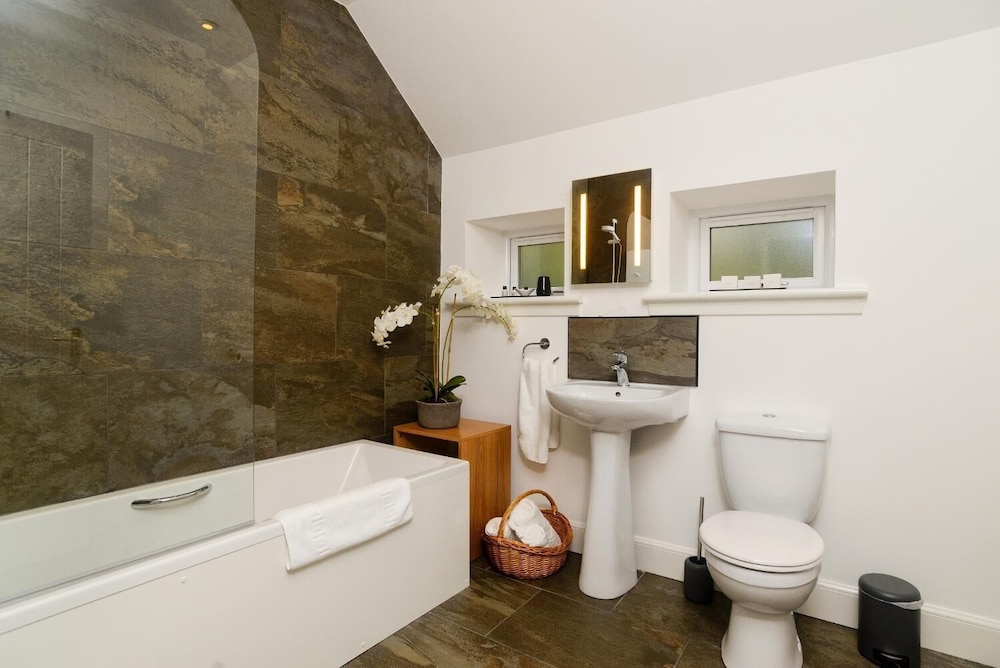 Elderburn Luxury Lodges