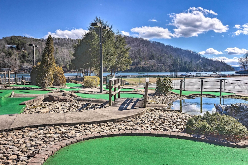 Home w/ Game Room & Rumbling Bald Resort Perks!