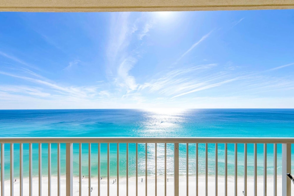 Majestic Beach Towers 2-1801