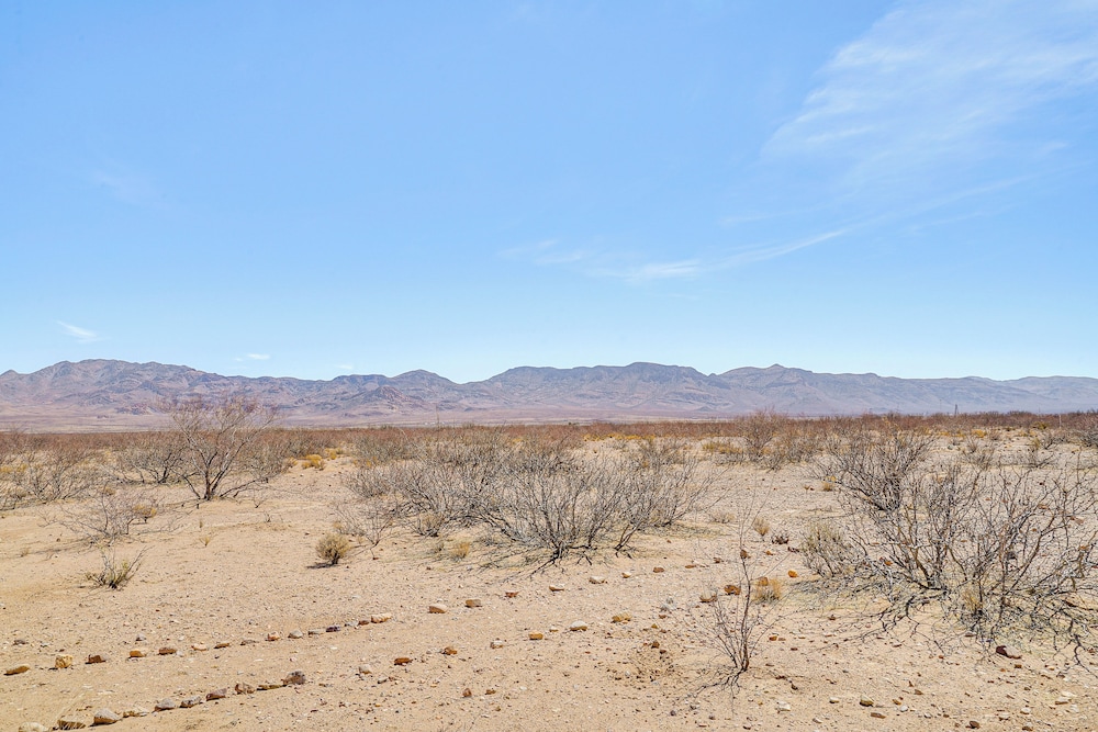 Tiny Home Studio: New Mexico Nature Retreat!